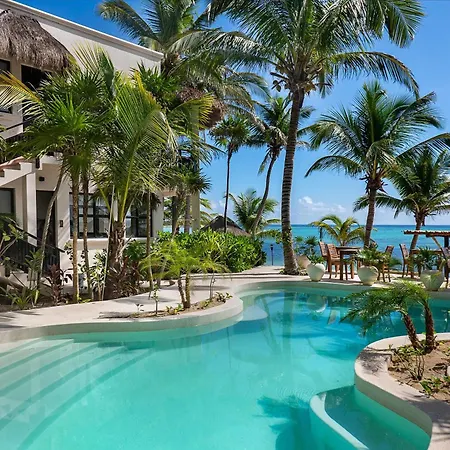 Garden Studio At Soliman Bay